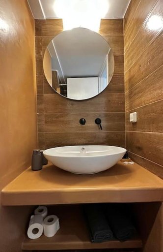4, Nostos Suites Kamari, South Aegean