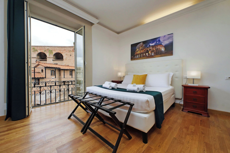 Bedroom 4, Romulus Rooms, Rome