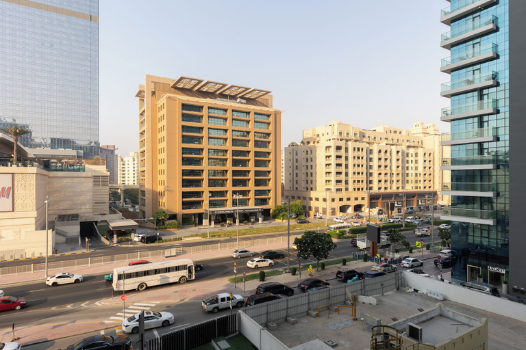 Exterior & Views, Stylish One-Bedroom Oasis Palm Location, Dubai