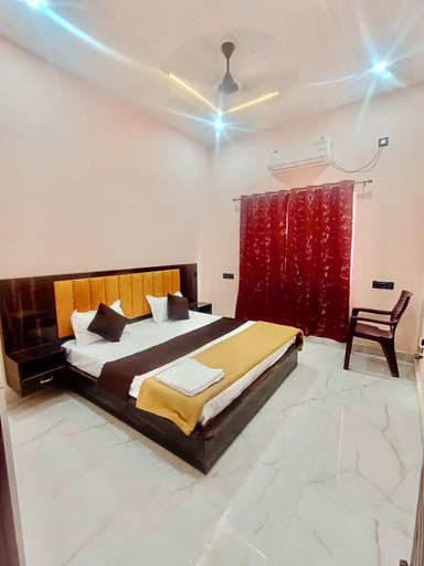 Bedroom 2, Krishnam Niwas Near Ram temple Ayodhya, Faizabad