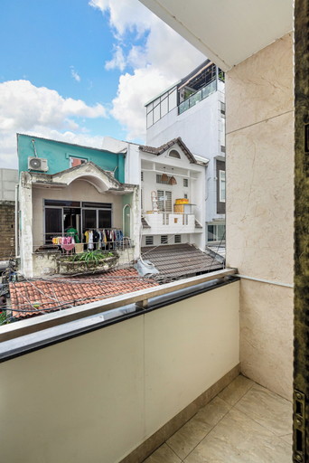 Food & Drinks, Hearth and Home De Tham, District 1
