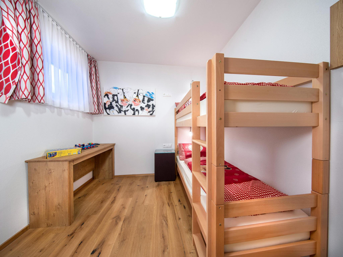 Bedroom 3, Apartment in Neukirchen by Wildkogelbahn, Zell am See