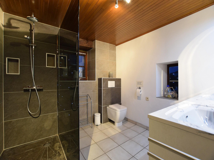 Bathroom 2, Cozy Nimbermont Home, Luxembourg