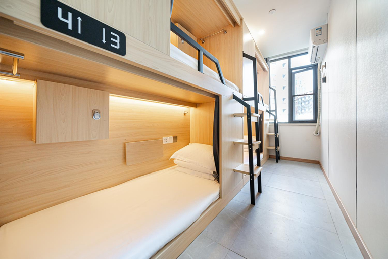 Bedroom 3, Denpa Inn - The Bund East Nanjing Road, Shanghai
