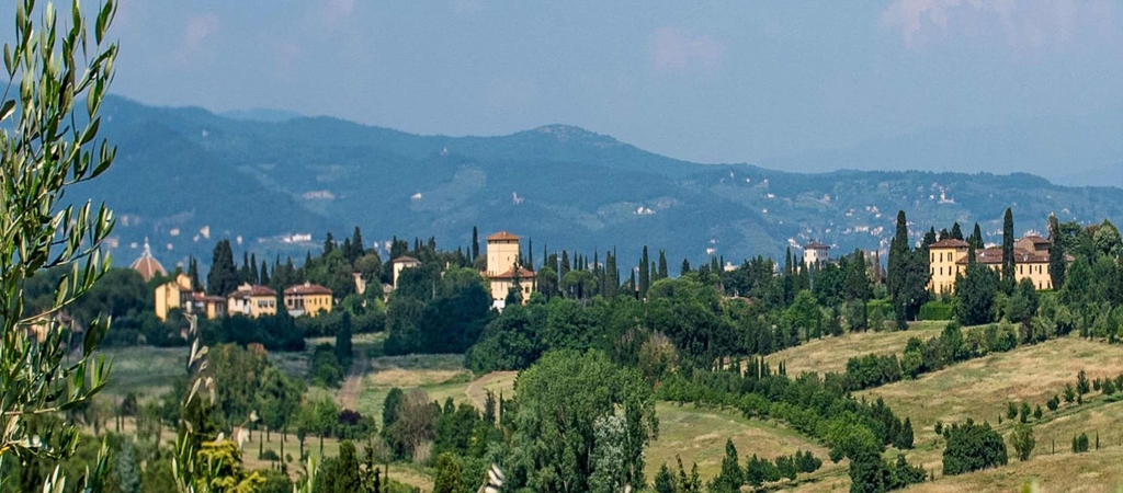 Room 4, w Historic Tower w Private Pool Near Florence, Florence
