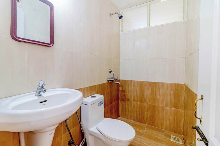 Bathroom, Tatva Hospitality, North Goa