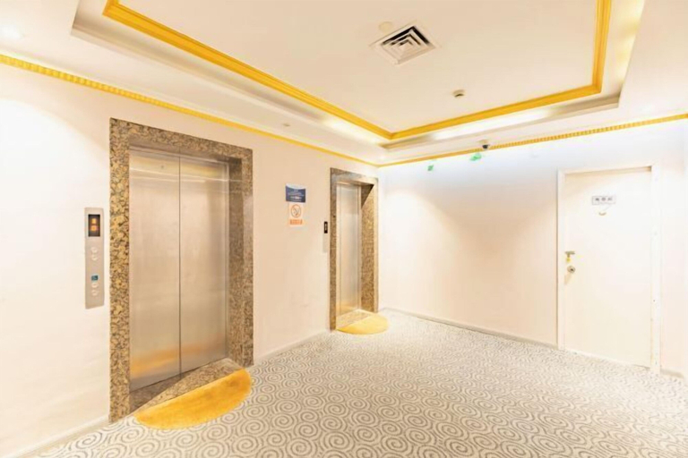 Others 5, Wenhui Hotel, Shanghai