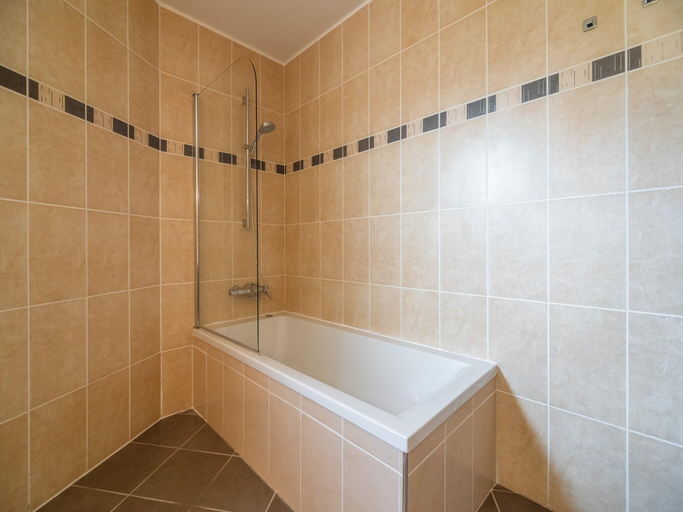 Bathroom 3, Stylish Villa with Terrace, Aude