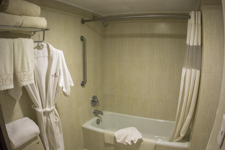 Bathroom 4, Hotel Posada de Tampico, Altamira