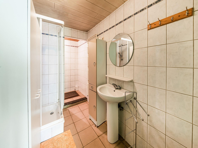 Bathroom 4, Forestside Escape for 15 Guests, Luxembourg