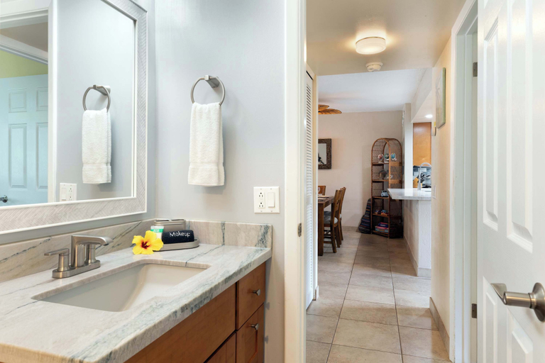 Bathroom 4, White Sands Village #120, Hawaii
