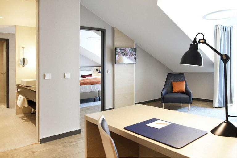 Bedroom 2, Hafenhotel Meereszeiten, Ostholstein
