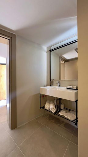 Bathroom 3, Mercans Bodrum Beach Hotel, Bodrum