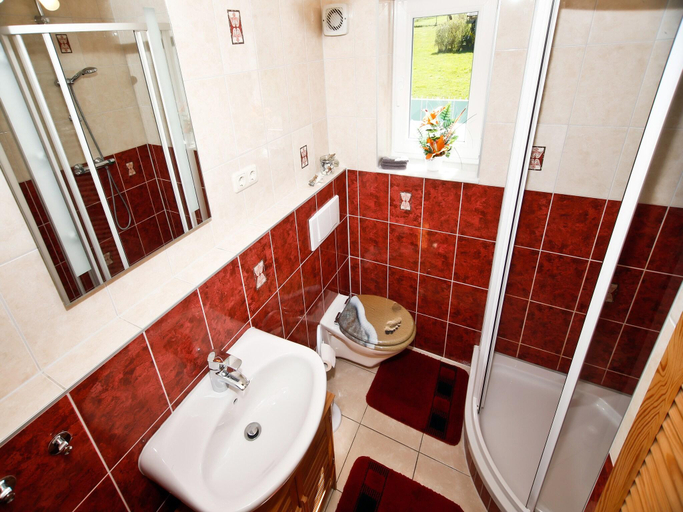 Bathroom, Cozy Baltic Escape for 2 Guests, Rostock