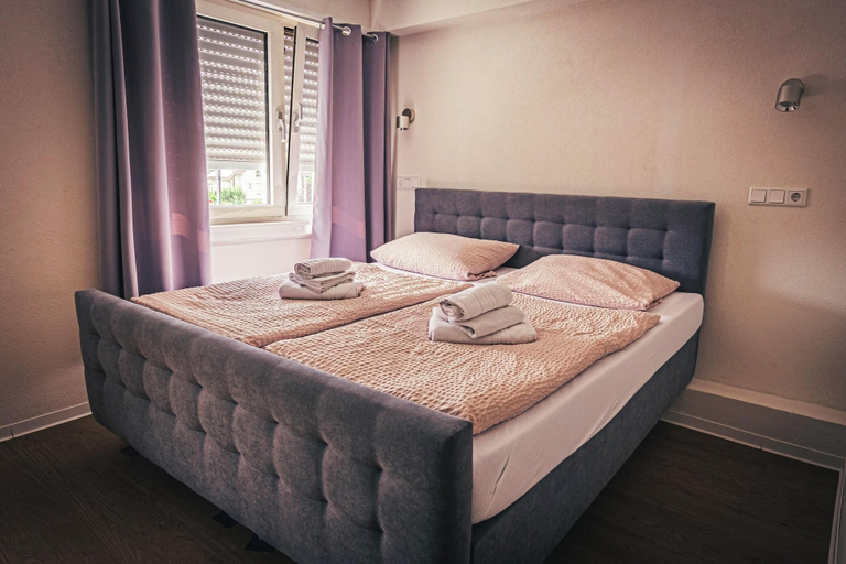 Bedroom 4, Gasthaus Pension Zur Bergstraße, Rhein-Neckar-Kreis