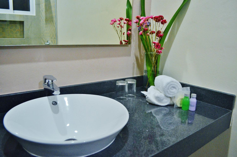 Bathroom 5, Hacienda Morelos Beach Front Hotel, Benito Juárez