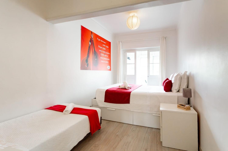 Bedroom 3, Divine House of Graça, Lisbon