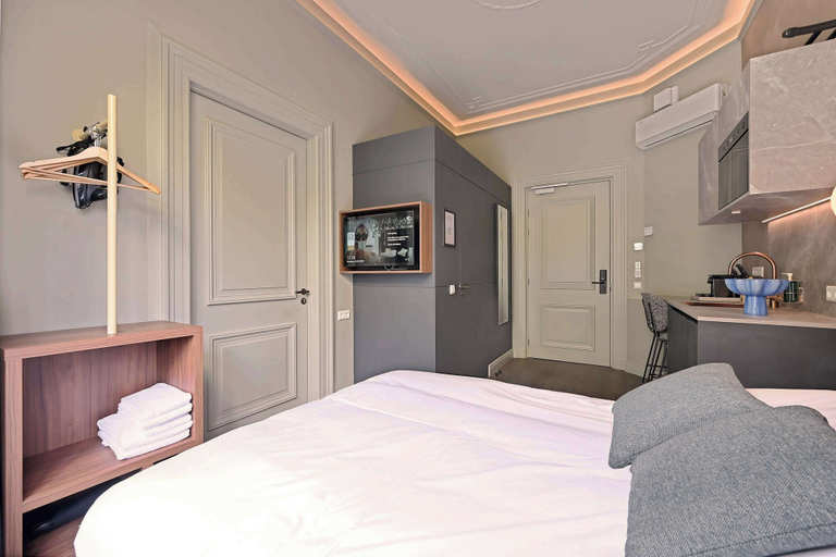 Bedroom 4, Novallure Nassau Residence, The Hague
