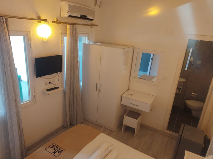 Bedroom 3, Tosunpasa Otel, Bodrum