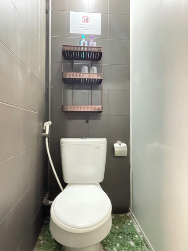 Bathroom 5, HC Luxury Apartment, Đống Đa