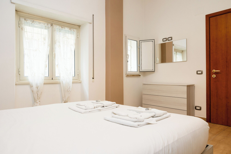 Room 2, Casa di Ziva in Rome, Rome