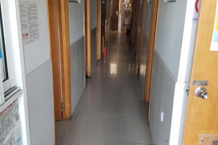 Others 4, Zhenghong Hostel, Shanghai