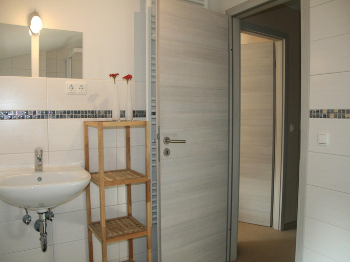 Bathroom 3, Schones Landhaus in Bastorf am Meer, Rostock