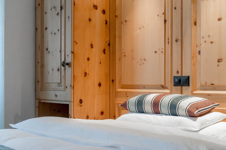 Bedroom 3, Boutique Hotel Cervus, Maloja