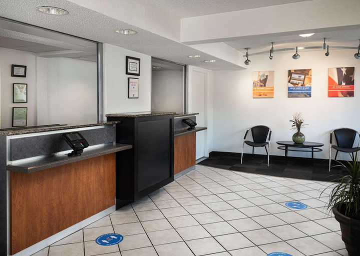 Public Area 3, Motel 6 Carlsbad East, San Diego
