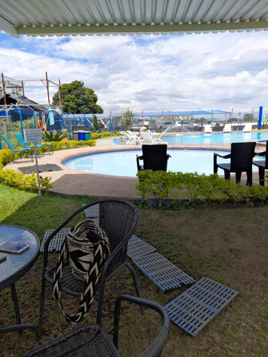 Others 4, Apartamento Piscina y 3 min al Parque del cafe, Circasia