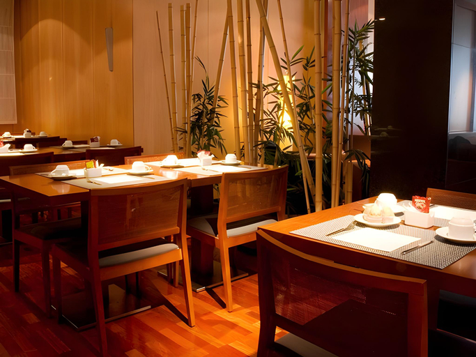 Food & Drinks 5, Berenguer IV, Tarragona