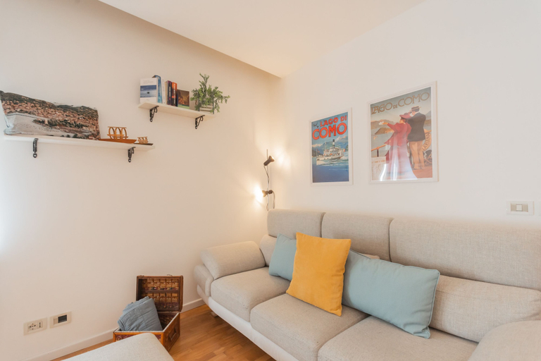 Room 5, Linda Apartments in Como, Como