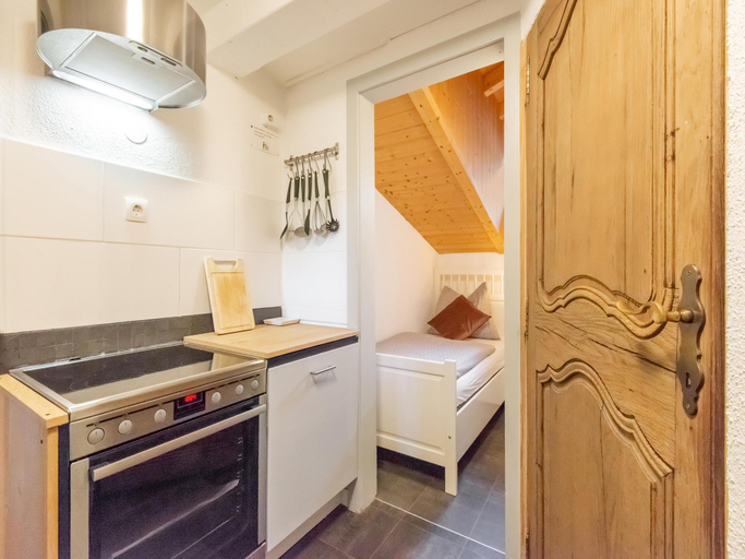 Others 5, Apartment in Bichlbach near Ski Slopes, Reutte
