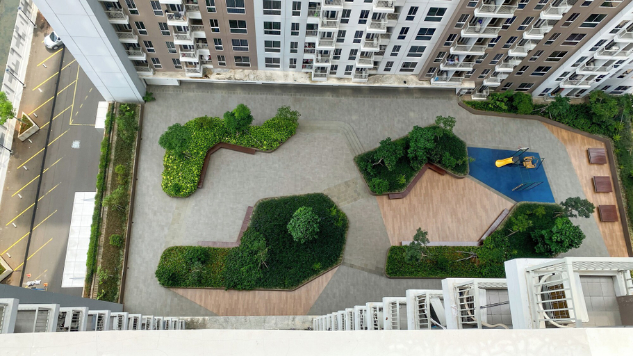Exterior & Views 2, Comfy And Good 2Br Tokyo Riverside Pik 2 Apartment, Tangerang