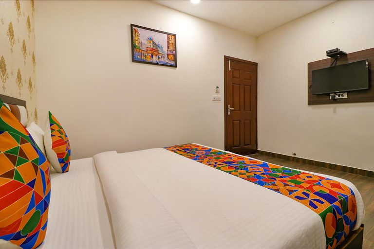 Bedroom 3, FabHotel California Heights, Amritsar