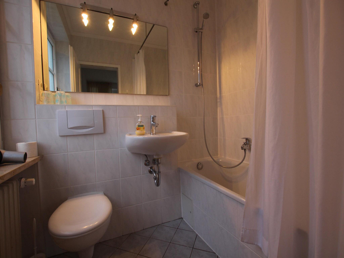 Bathroom 3, Ferienwohnung in Westerland auf Sylt, Nordfriesland
