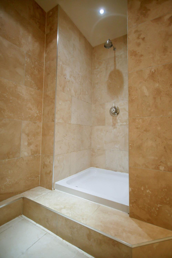 Bathroom 2, Mitton Hall Hotel, Lancashire