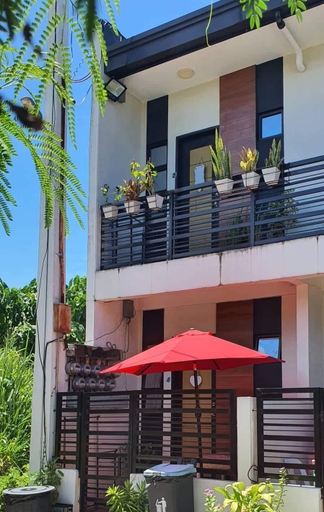 Others 2, Lucena Meg's Studio Apmnt Deluxe rm-Near SM-Wifi, Lucena City