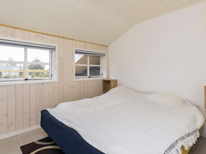 Bedroom 2, Cozy Coastal Retreat in Gronhoj-By Traum, Jammerbugt