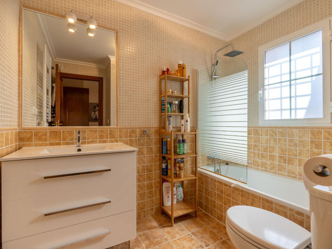 Bathroom 5, Villa in Fortuna With Private Pool, Murcia