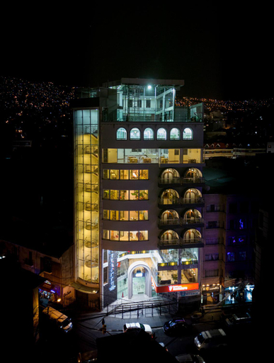 Exterior & Views, Illampu Art Boutique Hotel, Pedro Domingo Murillo