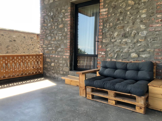 Others 3, Lokokina Guesthouse, Telavi
