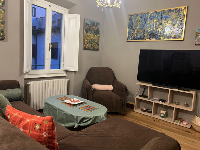 Room 5, Laura 68 in Firenze With 2 Bedrooms and 2 Bathrooms, Florence