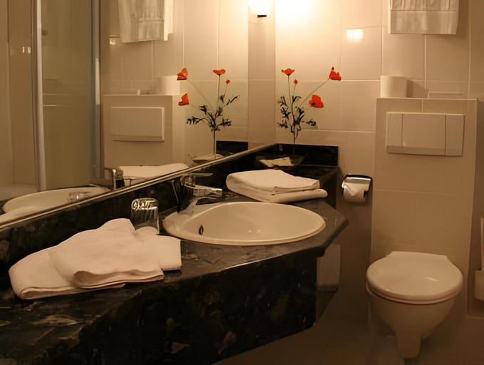 Bathroom 3, Landhotel Felchow, Uckermark