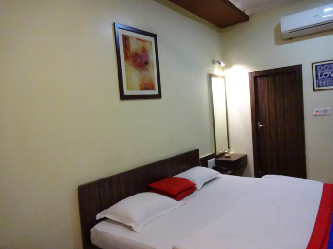 Others 4, MONOVILLA INN, Kolkata