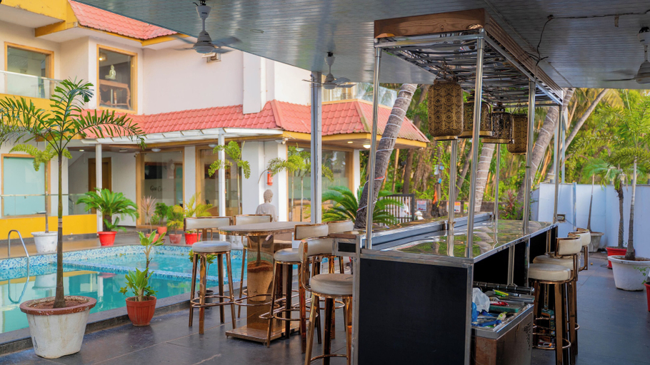 Food & Drinks 4, Perfectstayz Premium Goa Continental, North Goa