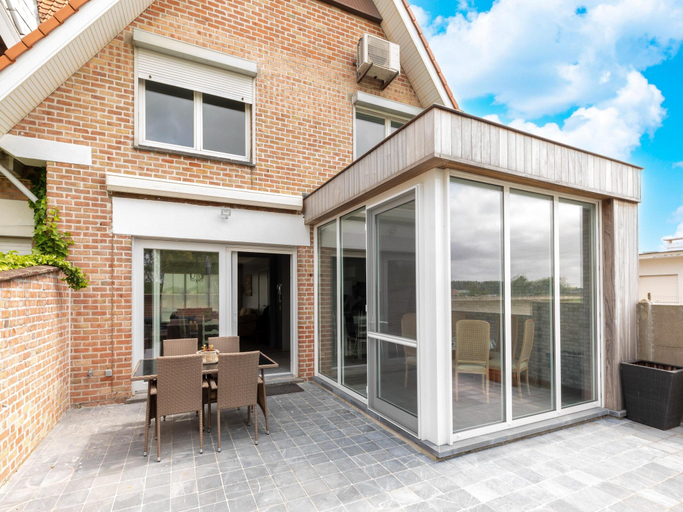 Others 4, Modern Villa w Private Yard, West-Vlaanderen