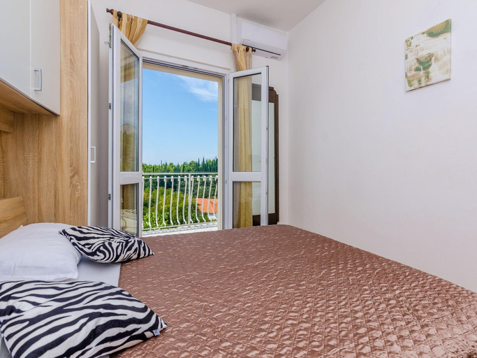 Bedroom 3, Villa Dalmatian Gem - Two-Bedroom Villa with Terrace and Swimming Pool, Konavle