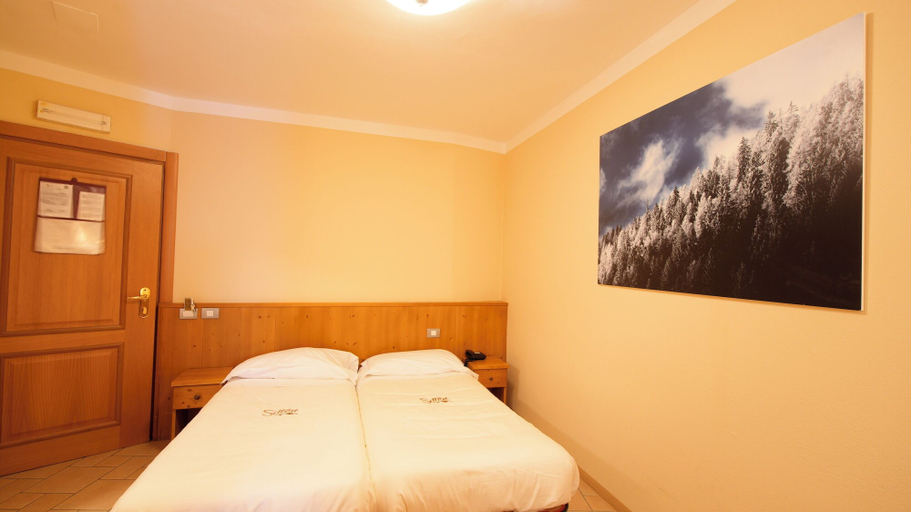 Bedroom 3, Albergo Ristoro Sitten - 2300 mt, Aosta