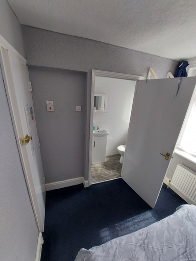 Bedroom 3, The Clevedon, Blackpool